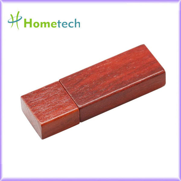 Pendrive Rectangle Red Wood USB 3.0 o pojemności 16 GB